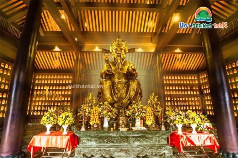 Tour Núi Thần Tài - Gói VIP (tắm bùn & massage)